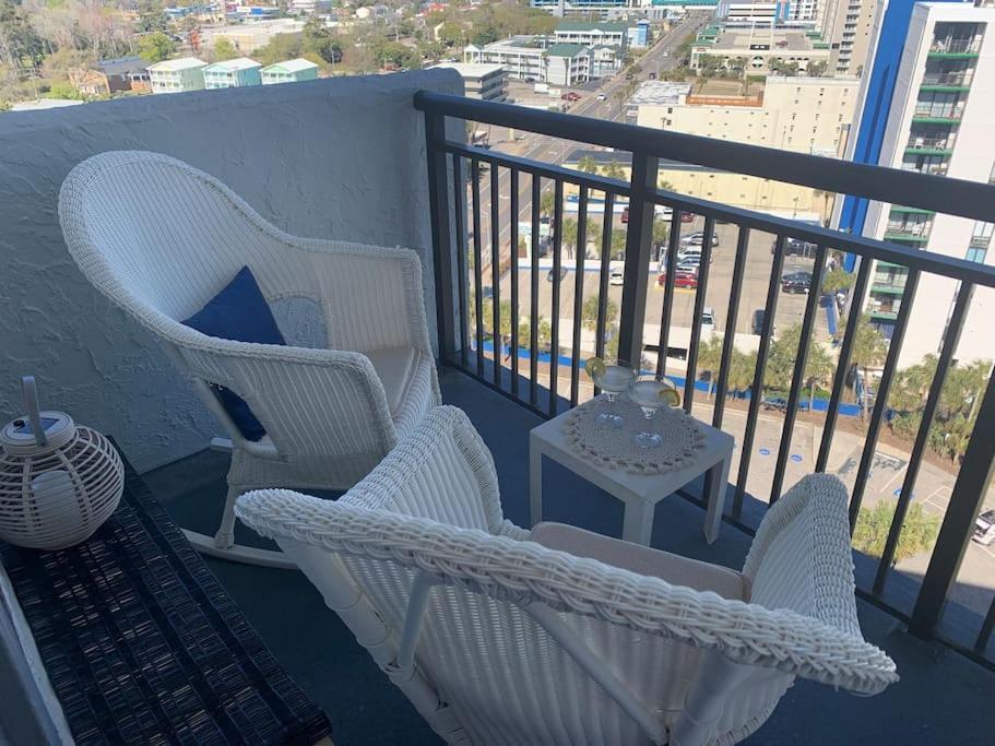 Royal Retreat-Amazing View-King Bed-1 Bedroom-Full Kitchen-Free Parking-Self Check-In Миртл-Бич Экстерьер фото